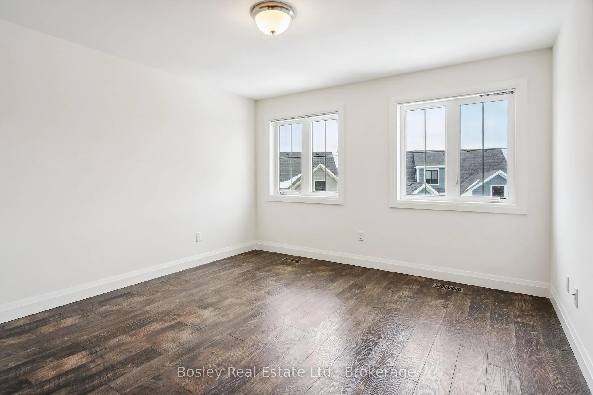 Photo 19 of 213 Yellow Birch Crescent, Blue Mountains — HOMEH