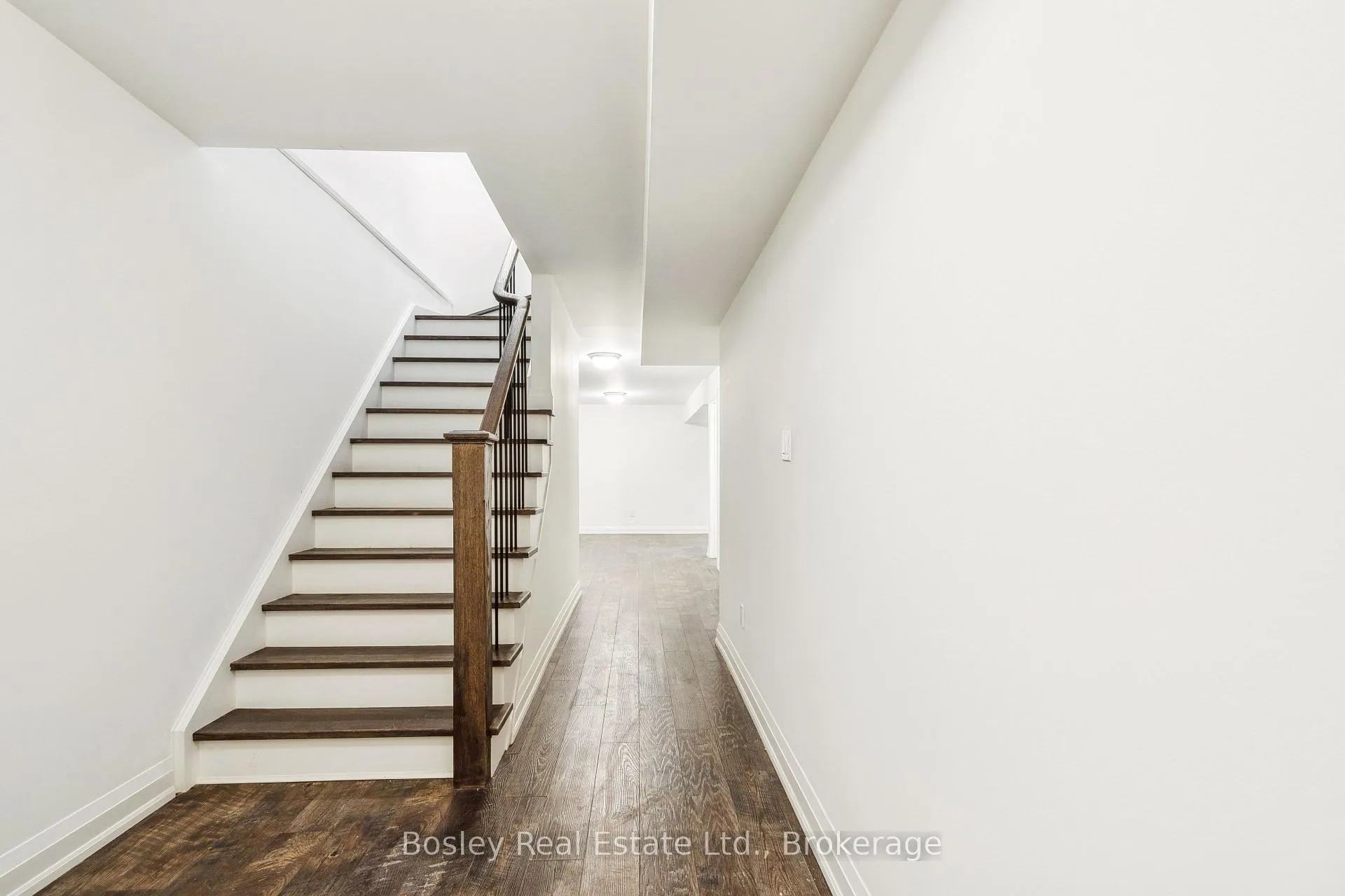 Photo 27 of 213 Yellow Birch Crescent, Blue Mountains — HOMEH