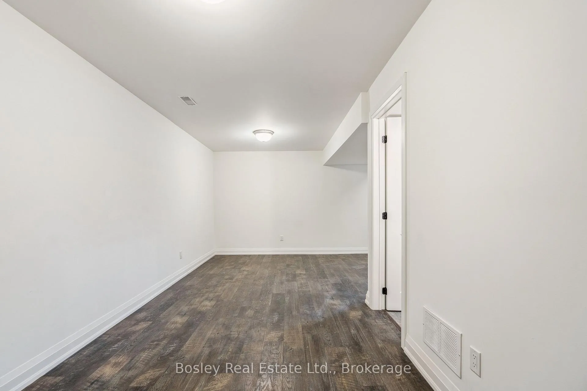 Photo 28 of 213 Yellow Birch Crescent, Blue Mountains — HOMEH