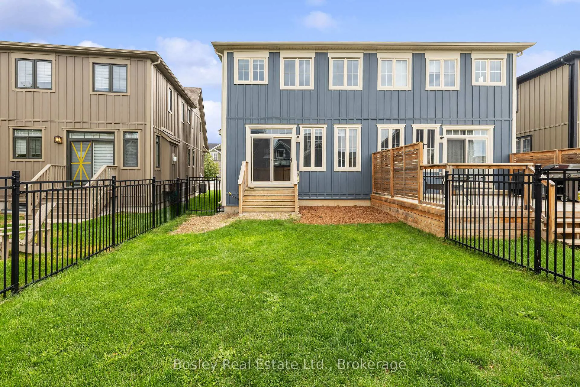 Photo 35 of 213 Yellow Birch Crescent, Blue Mountains — HOMEH