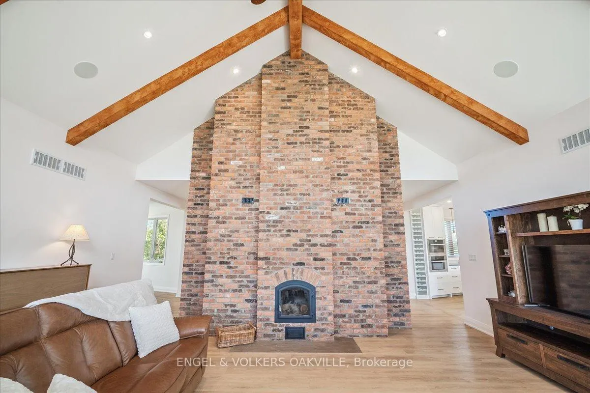 Photo 14 of 4844 Cherry Avenue N, Lincoln, Lincoln Lake — HOMEH