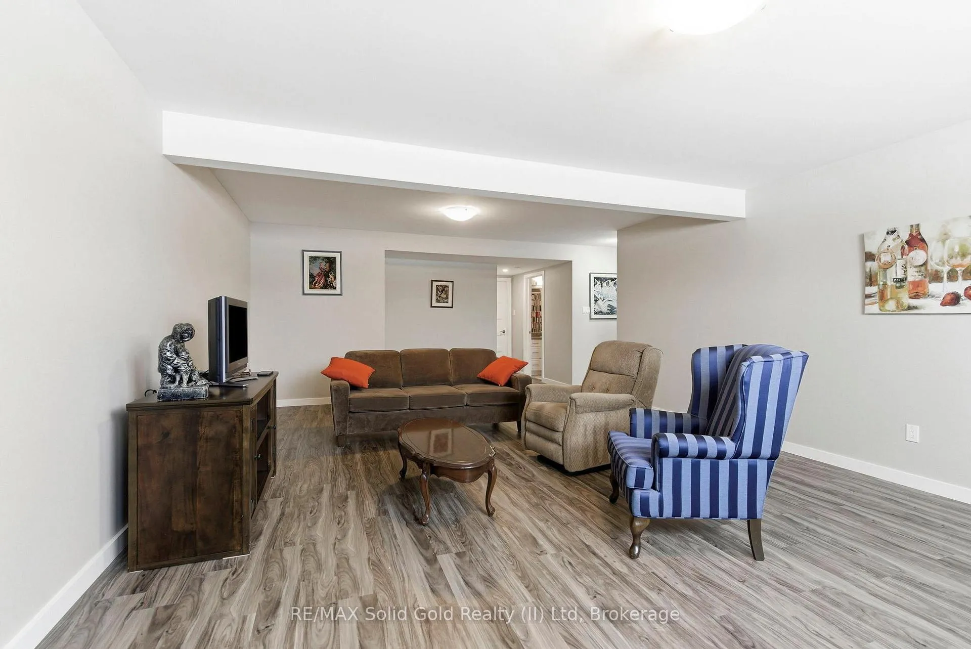 Photo 23 of 242 Glen Nora Drive, Cornwall — HOMEH
