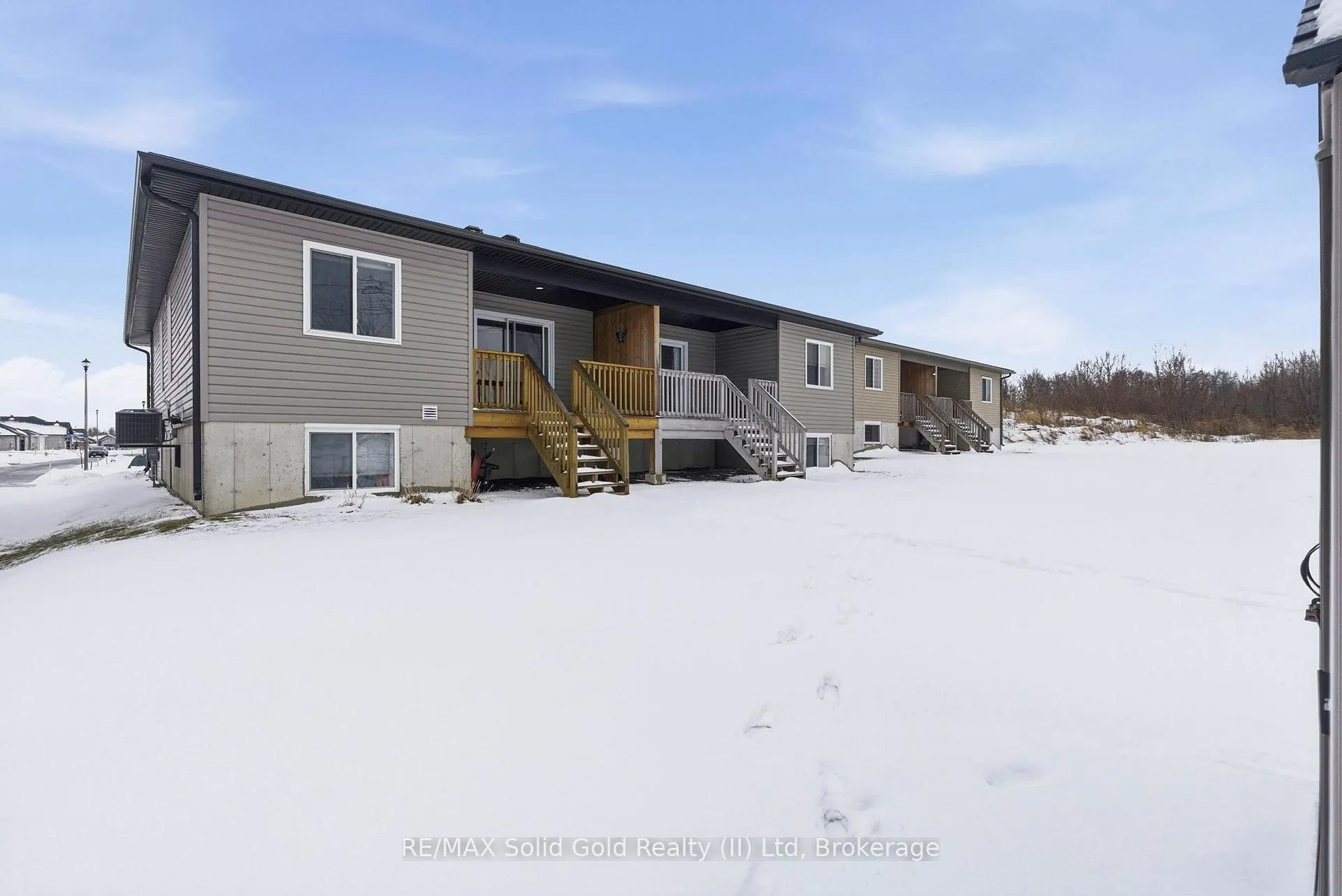 Photo 31 of 242 Glen Nora Drive, Cornwall — HOMEH