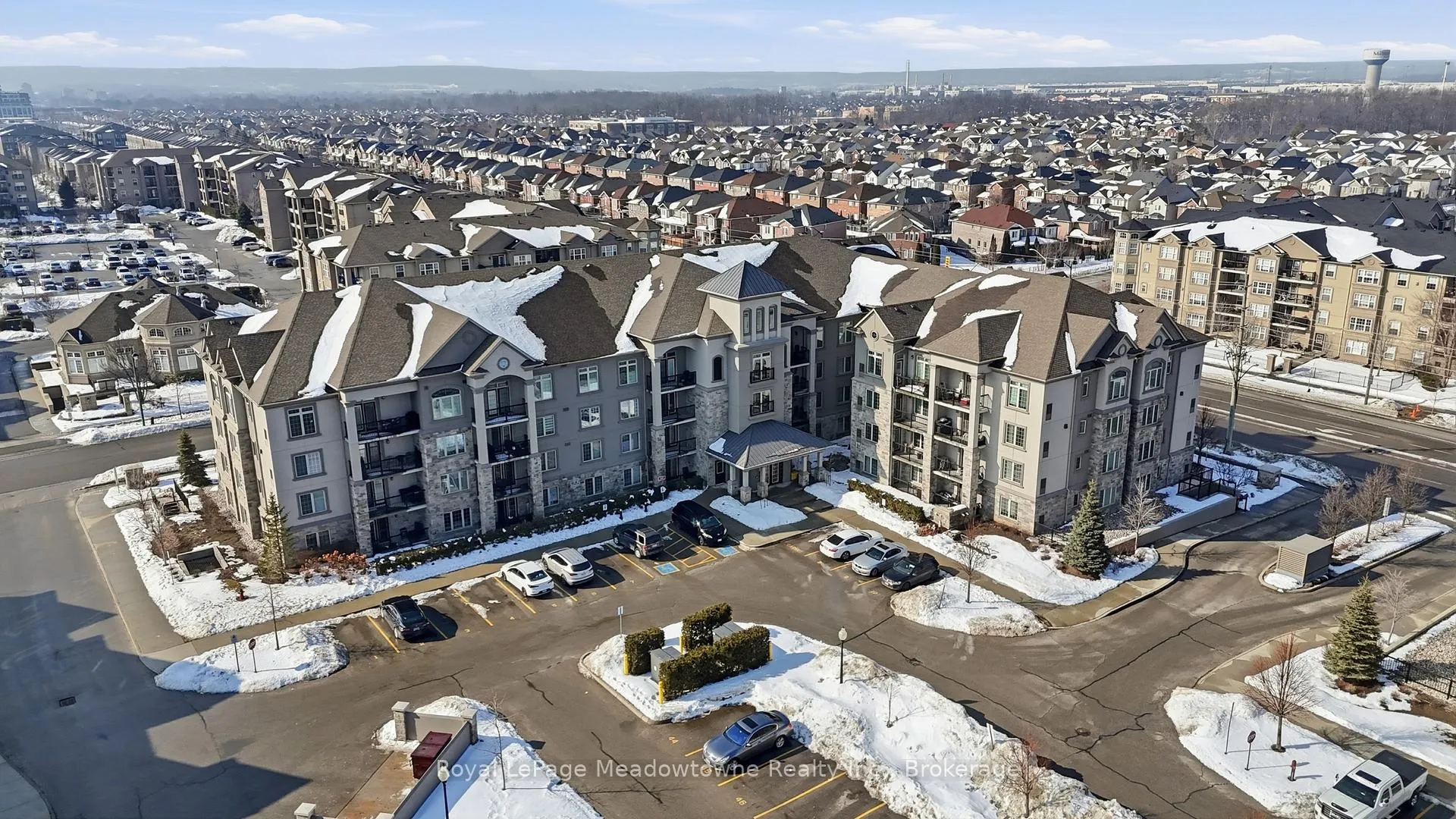 Front of Unit 114, 1440 Main Street E