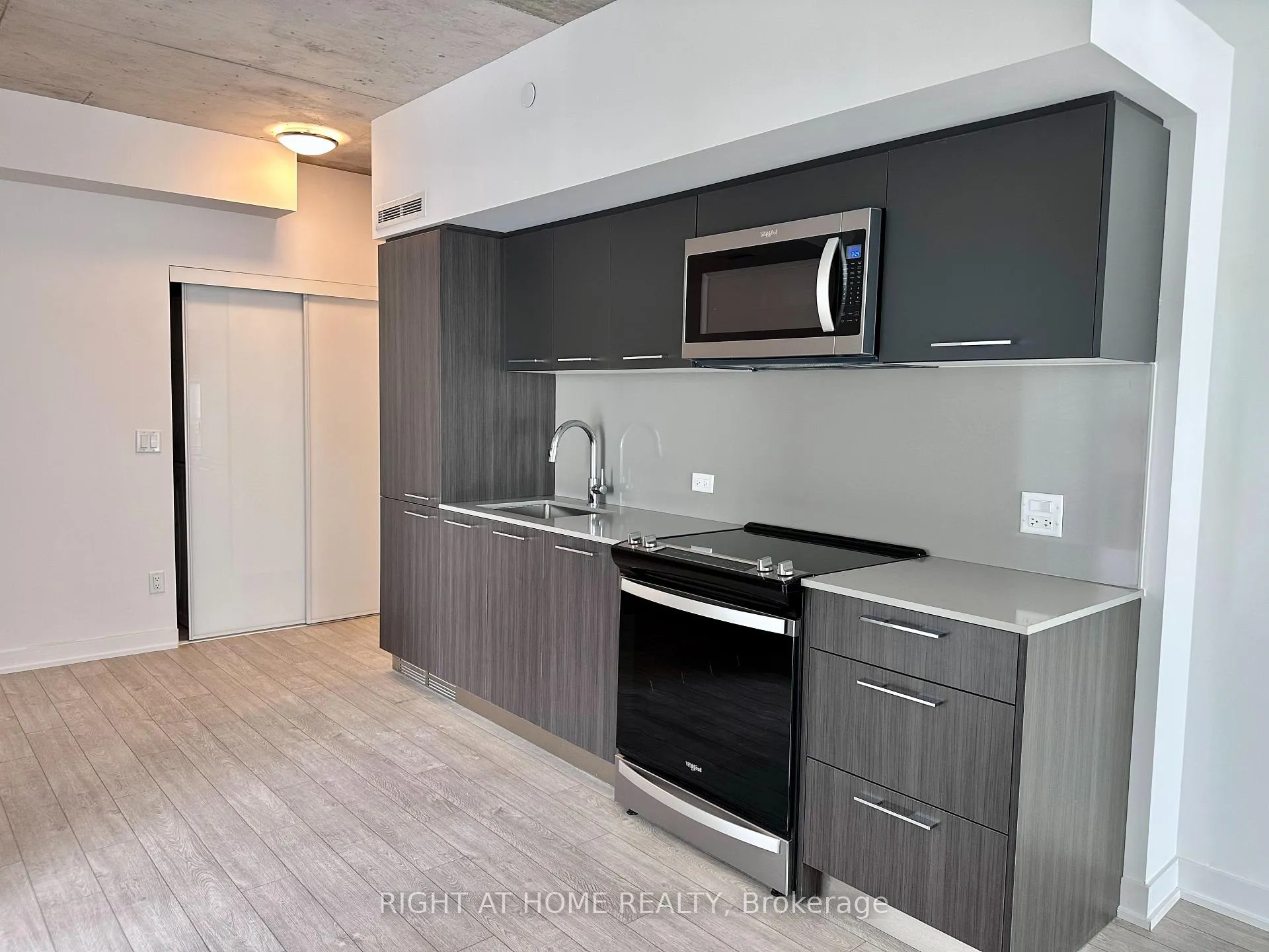 Photo 9 of Unit 705, 45 Baseball Place, Toronto, South Riverdale — HOMEH