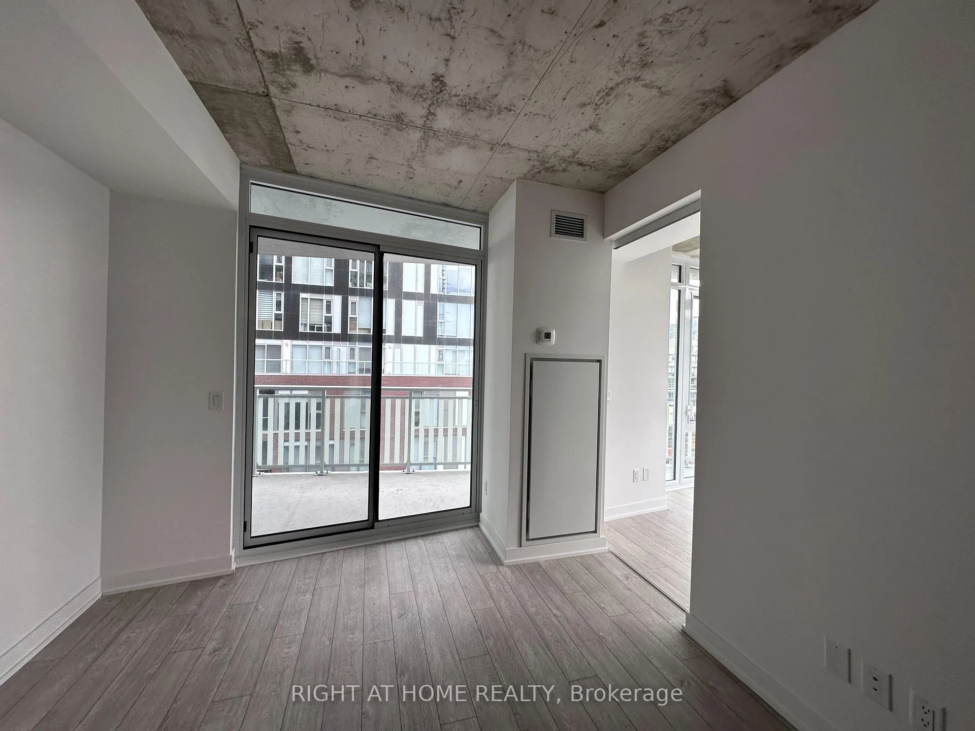 Photo 10 of Unit 705, 45 Baseball Place, Toronto, South Riverdale — HOMEH
