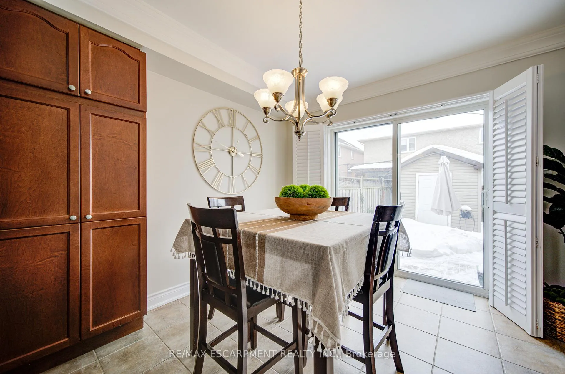 Photo 11 of 1227 Lamont Crescent, Milton, Clarke — HOMEH