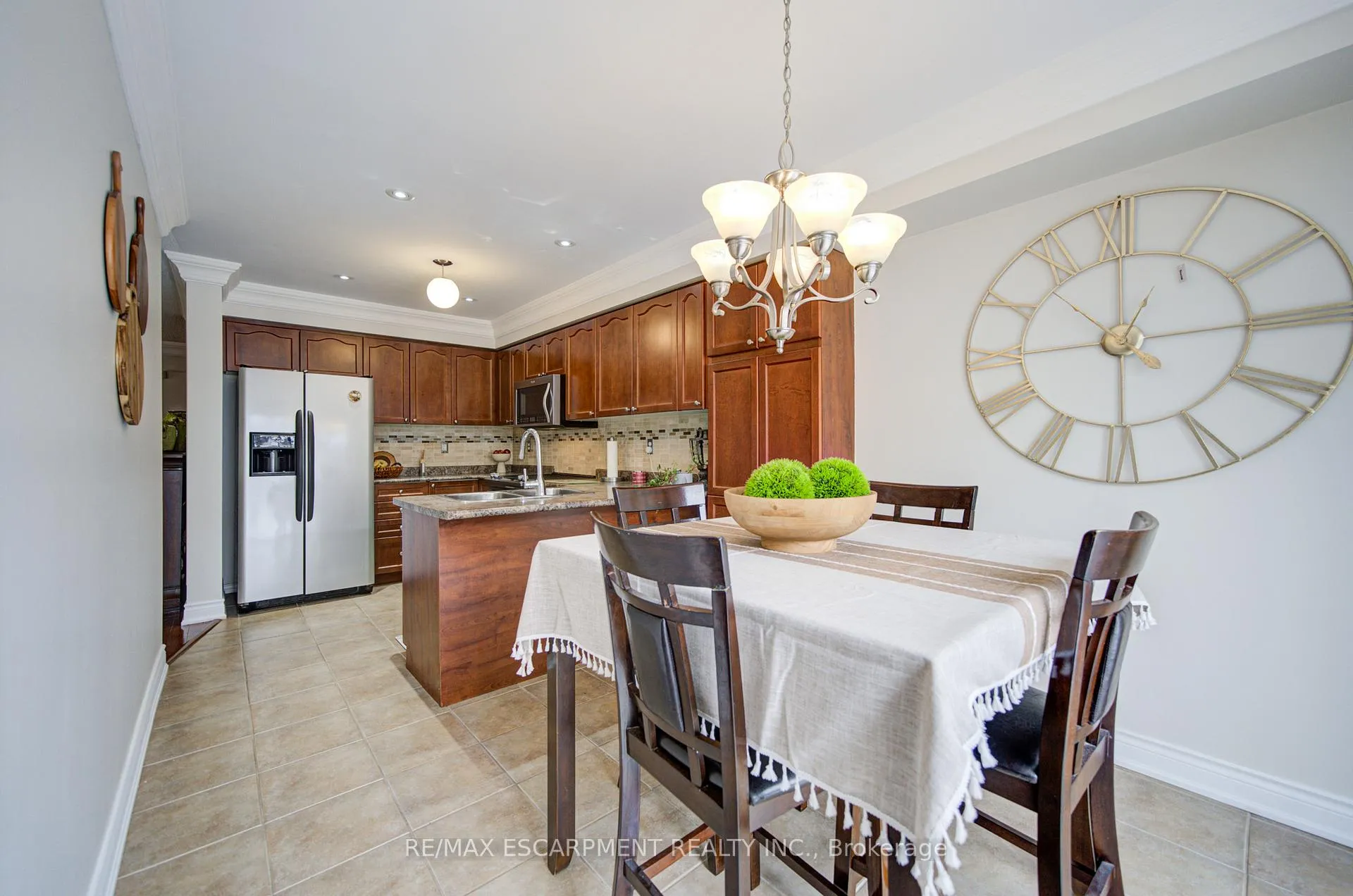Photo 15 of 1227 Lamont Crescent, Milton, Clarke — HOMEH