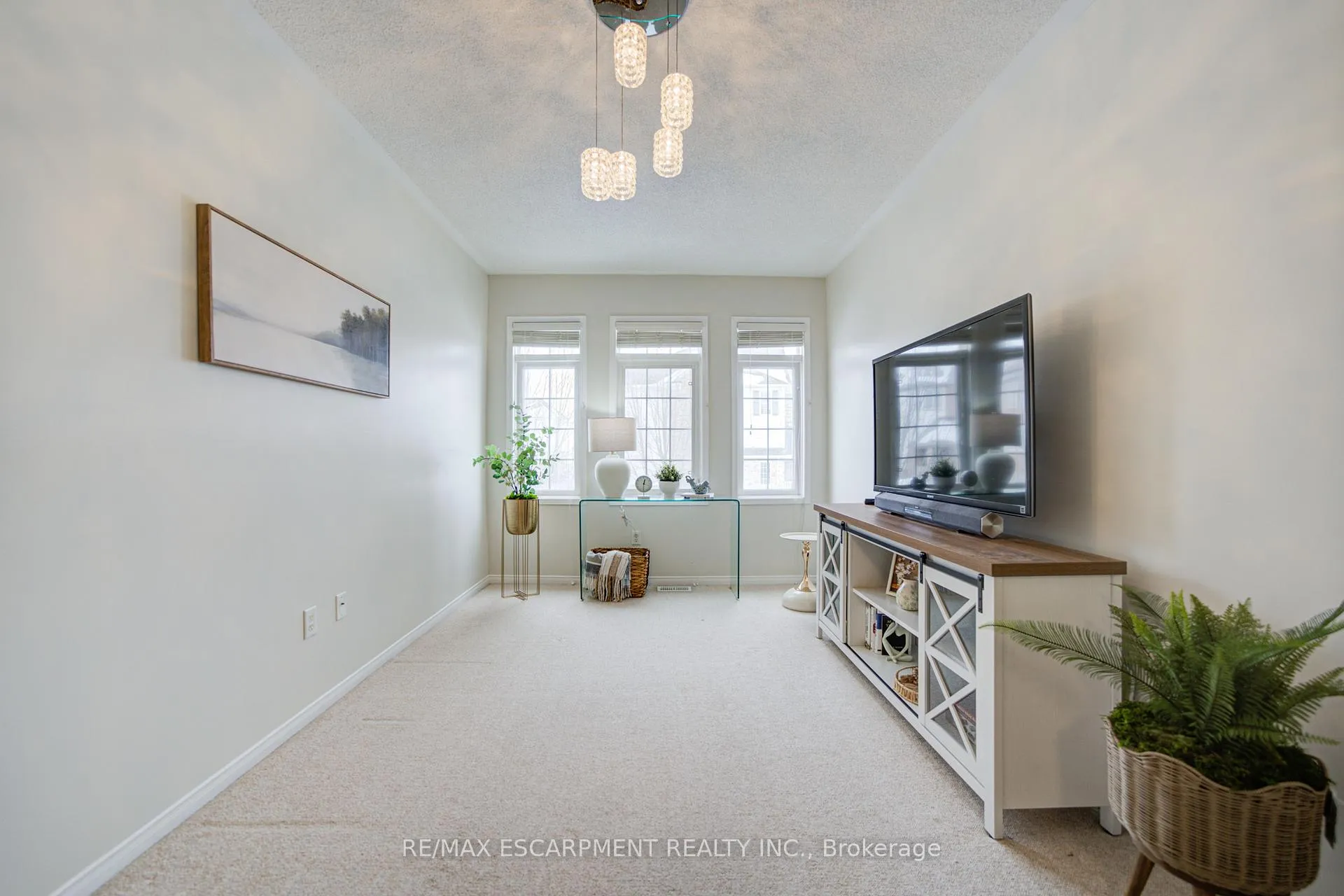 Photo 21 of 1227 Lamont Crescent, Milton, Clarke — HOMEH