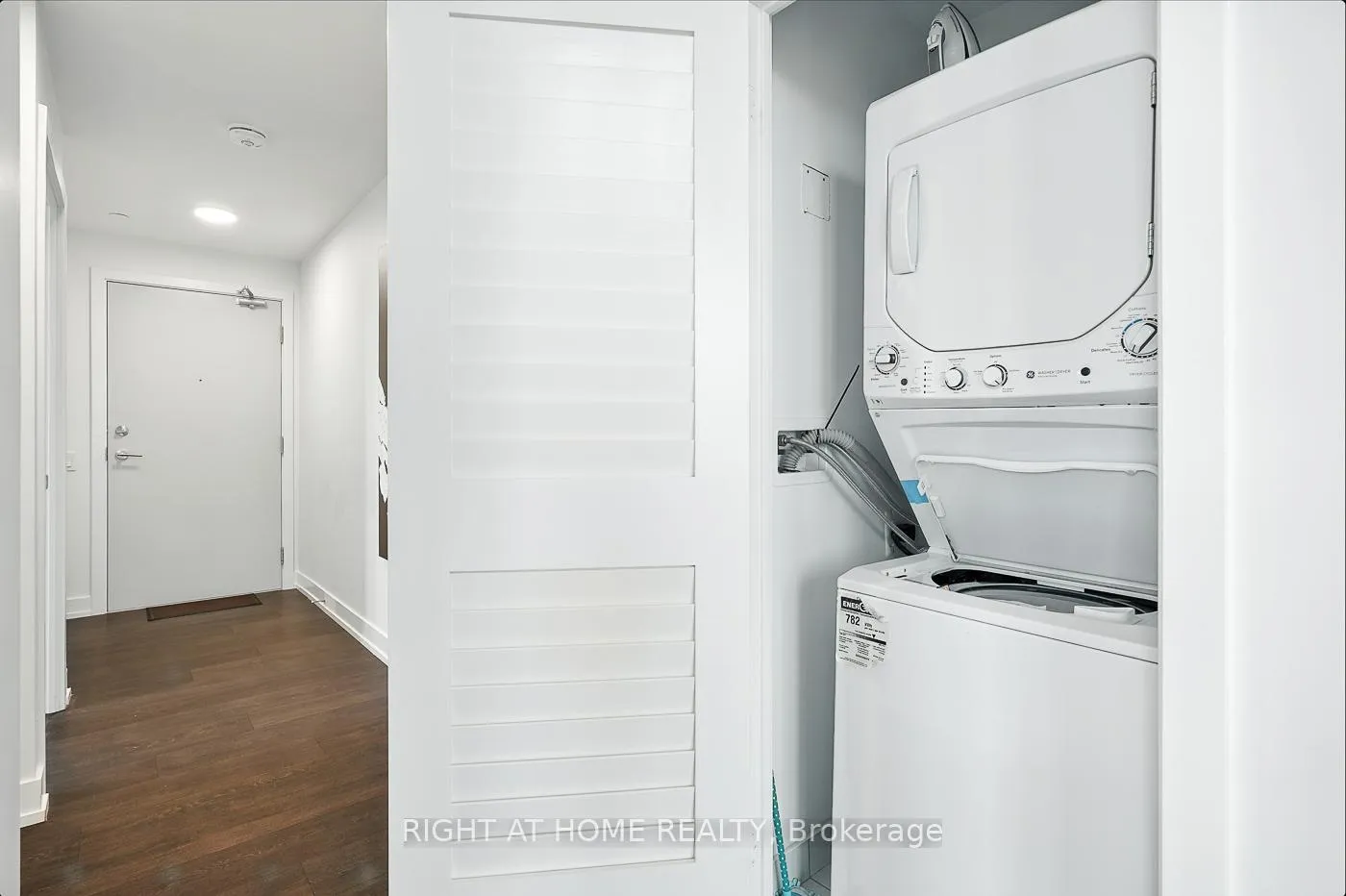 Photo 12 of Unit 803, 215 Veterans Drive S, Brampton, Northwest Brampton — HOMEH