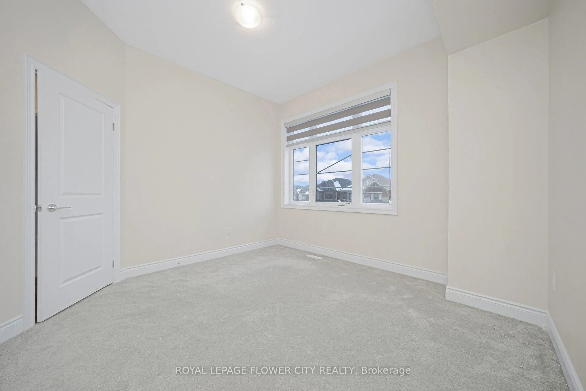 Photo 35 of 73 Sundin Drive, Haldimand — HOMEH