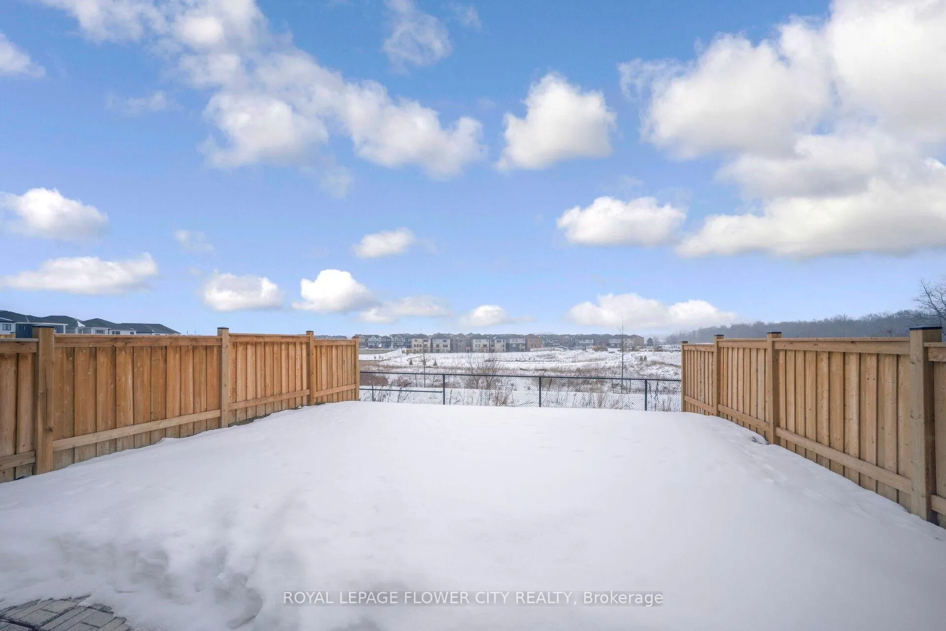 Photo 42 of 73 Sundin Drive, Haldimand — HOMEH