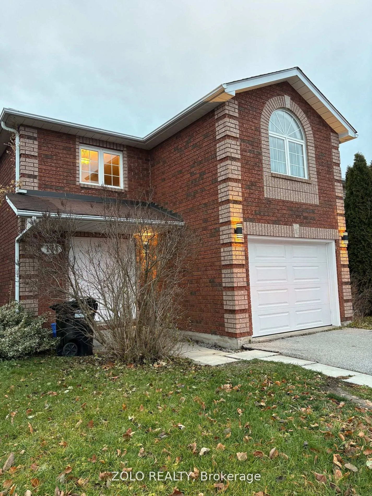 Photo 2 of 174 Tunbridge Road, Barrie, Georgian Drive — HOMEH