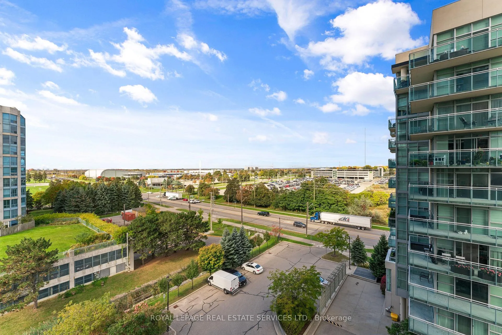 Photo 12 of Unit 601, 1606 Charles Street, Whitby, Port Whitby — HOMEH