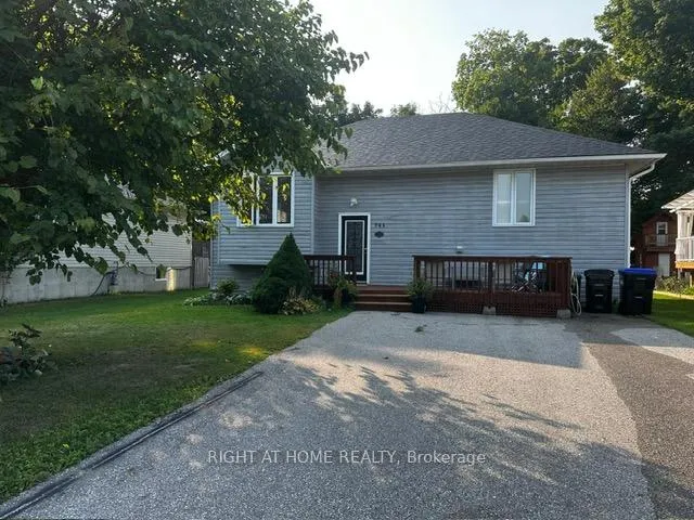 Front of 741 Innisfil Beach Road
