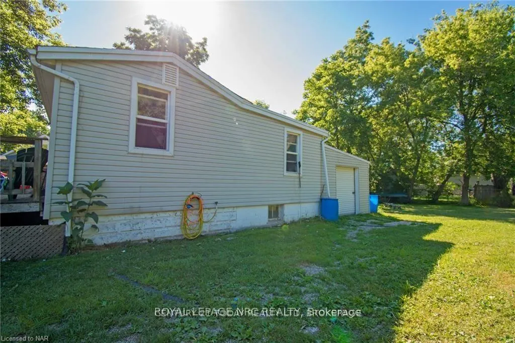 Front of 1A Essex Lane