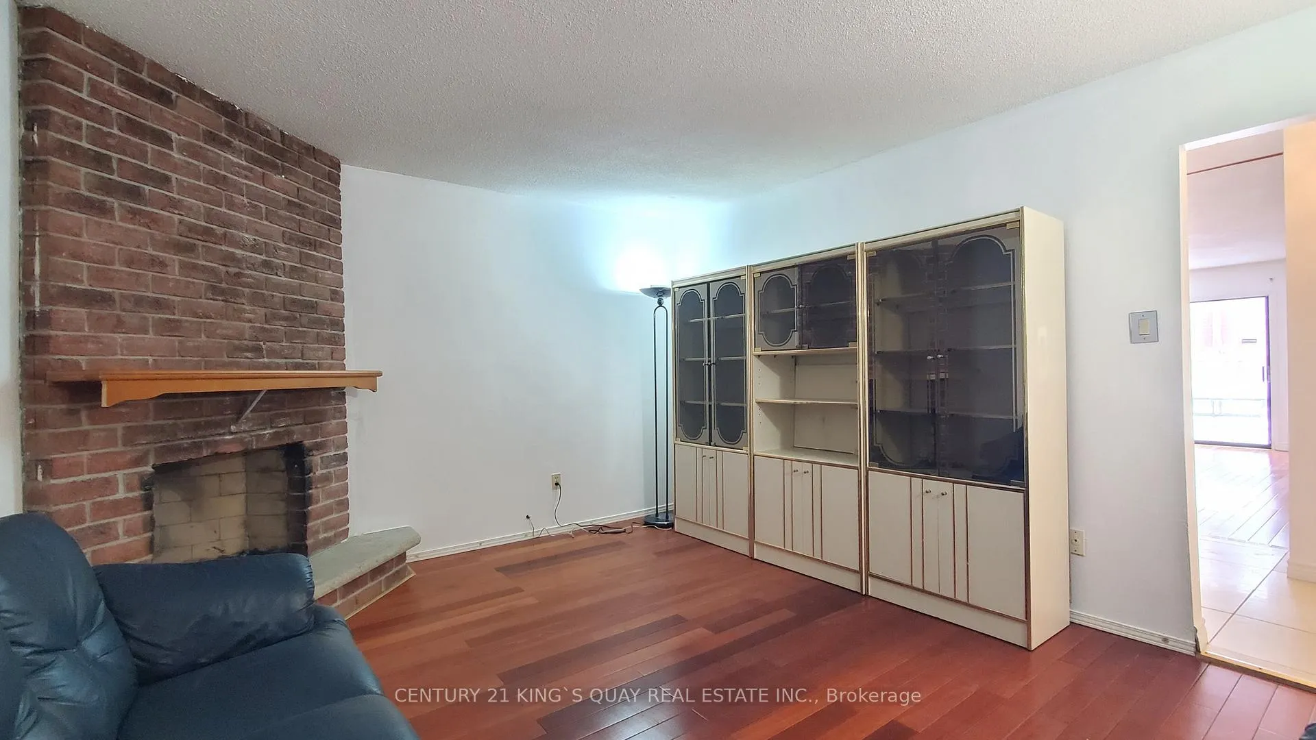 Photo 5 of 6 Cottsmore Crescent, Markham, Milliken Mills West — HOMEH