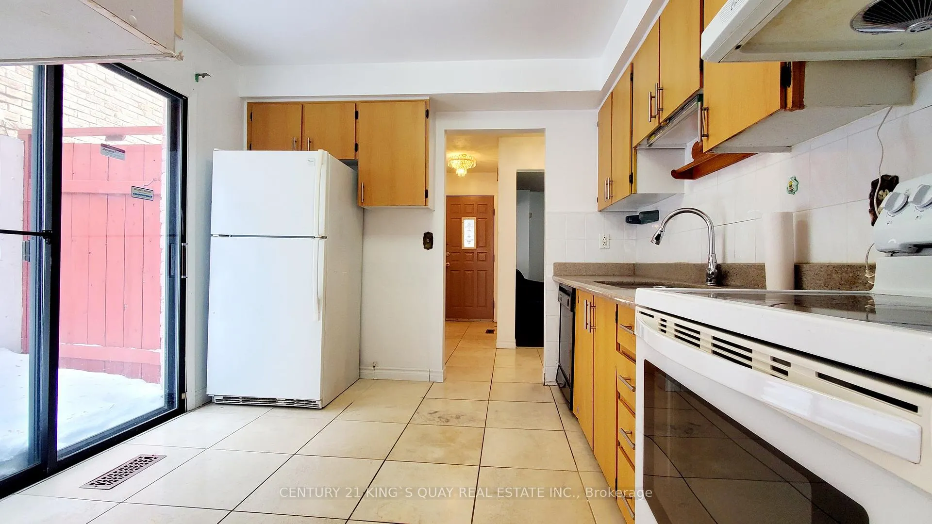 Photo 10 of 6 Cottsmore Crescent, Markham, Milliken Mills West — HOMEH