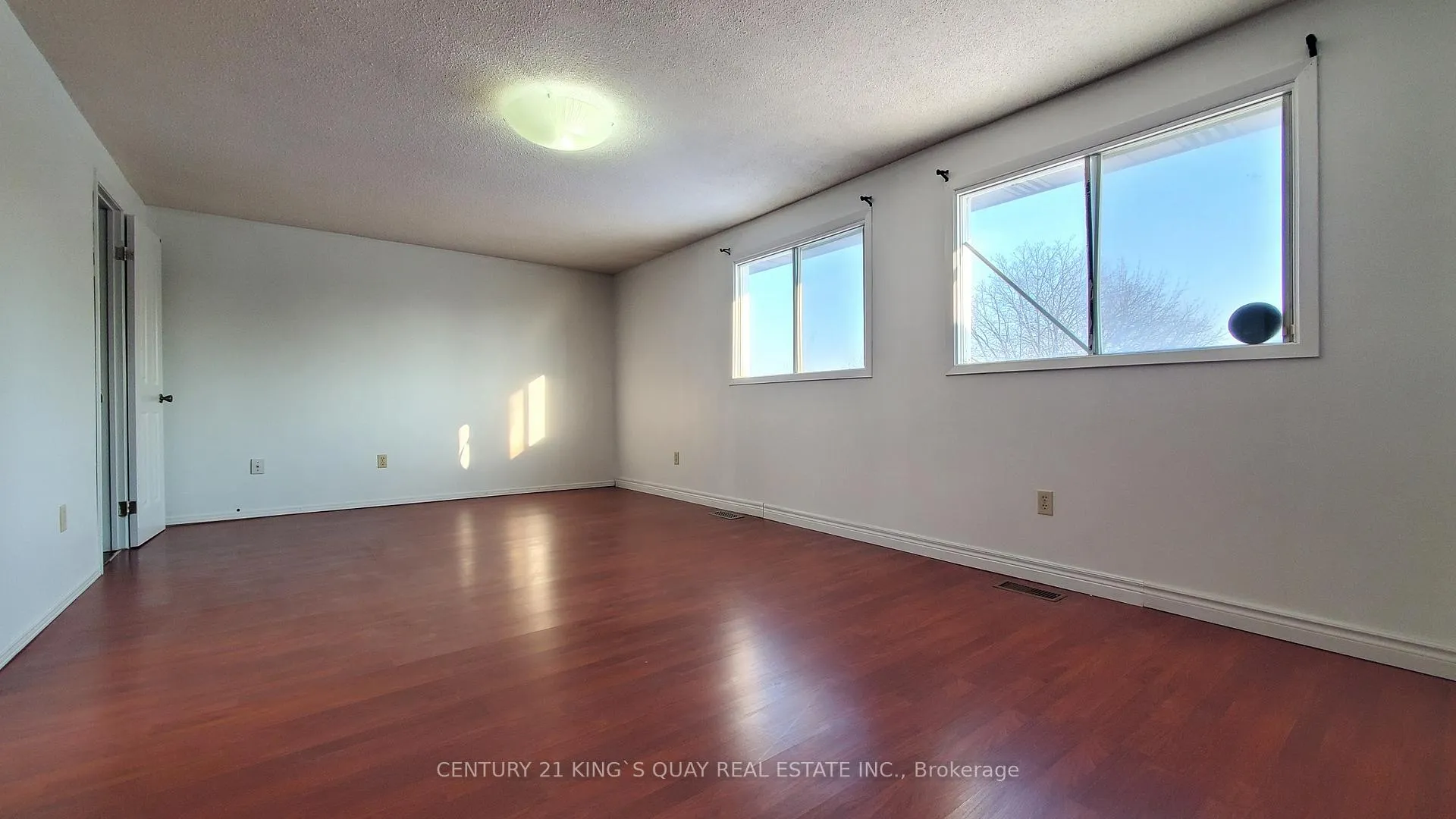 Photo 14 of 6 Cottsmore Crescent, Markham, Milliken Mills West — HOMEH