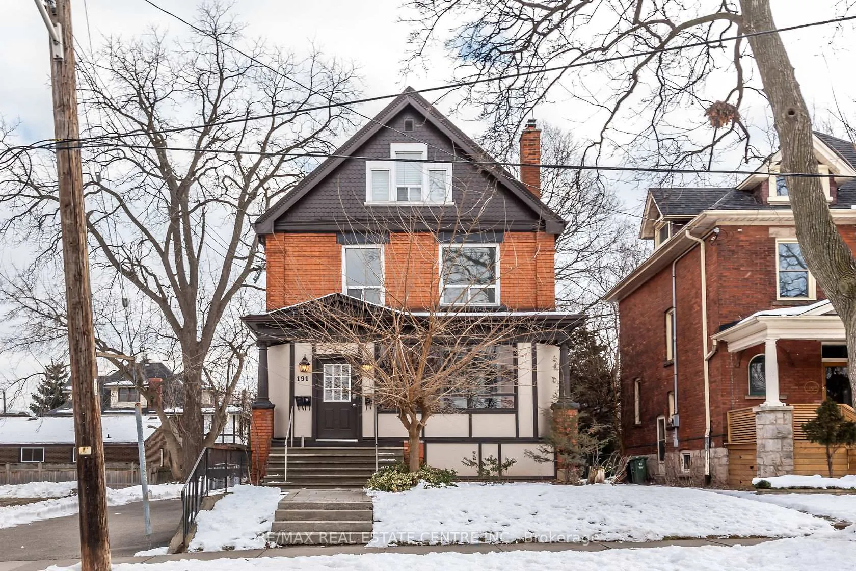 Front of Unit BSMNT, 191 Sherman Avenue
