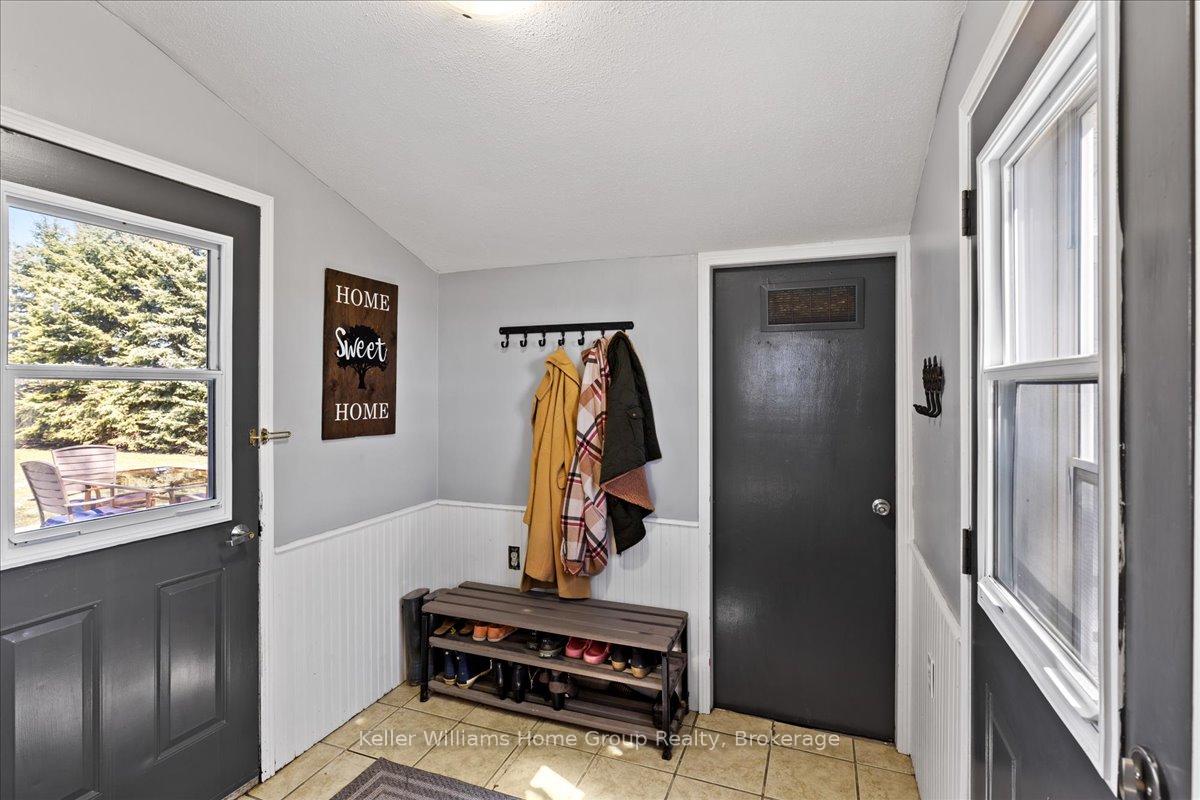 Photo 20 of 7637 Wellington 7 Road, Mapleton, Rural Mapleton — HOMEH