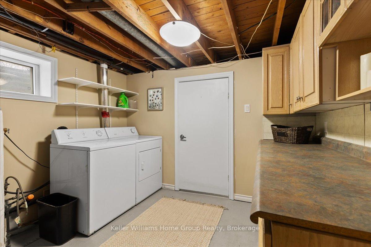 Photo 31 of 7637 Wellington 7 Road, Mapleton, Rural Mapleton — HOMEH
