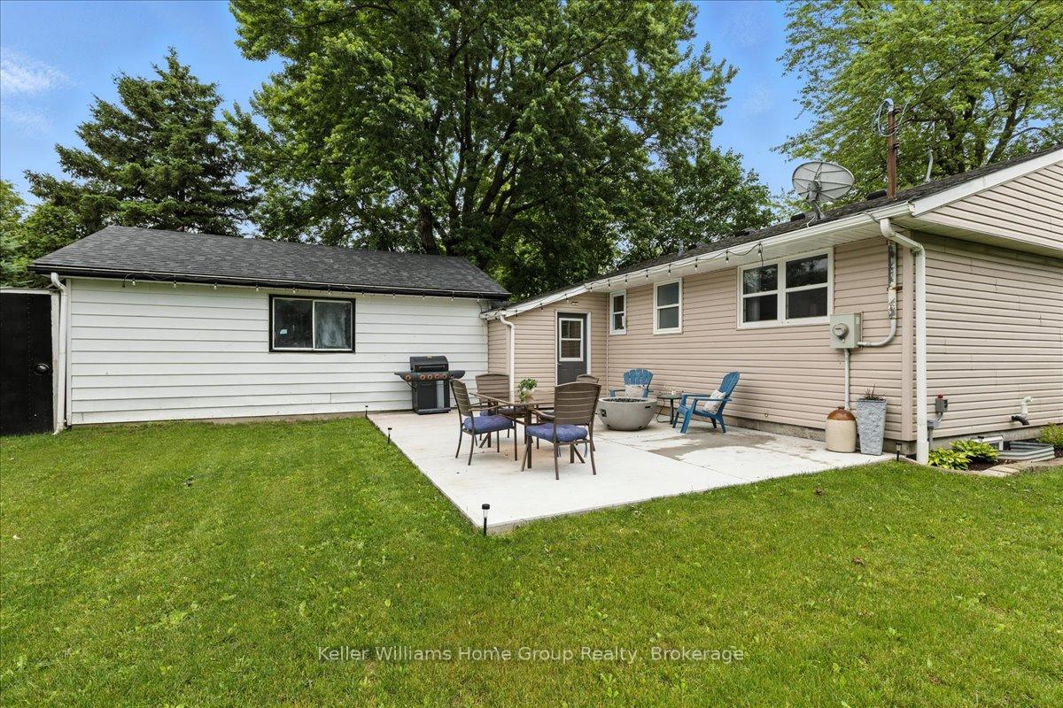Photo 36 of 7637 Wellington 7 Road, Mapleton, Rural Mapleton — HOMEH