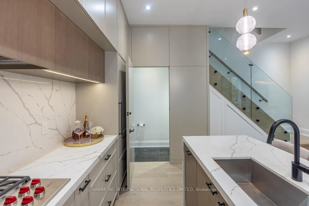 Photo 9 of 372 Briar Hill Avenue, Toronto, Lawrence Park South — HOMEH