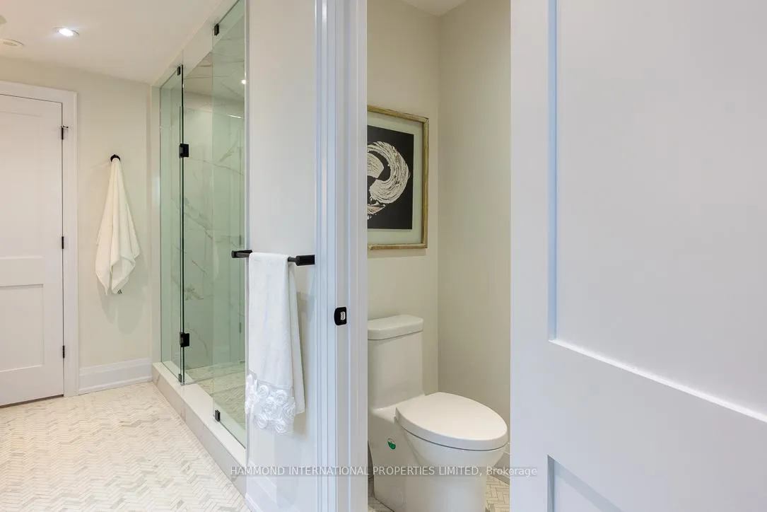 Photo 24 of 372 Briar Hill Avenue, Toronto, Lawrence Park South — HOMEH