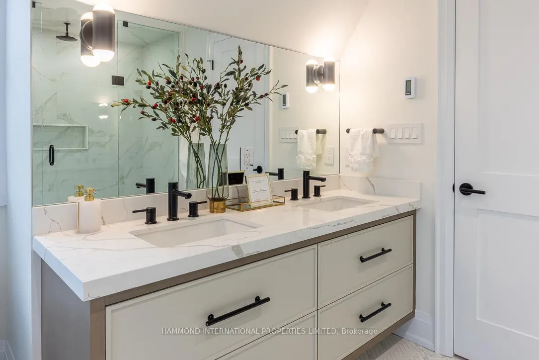 Photo 26 of 372 Briar Hill Avenue, Toronto, Lawrence Park South — HOMEH