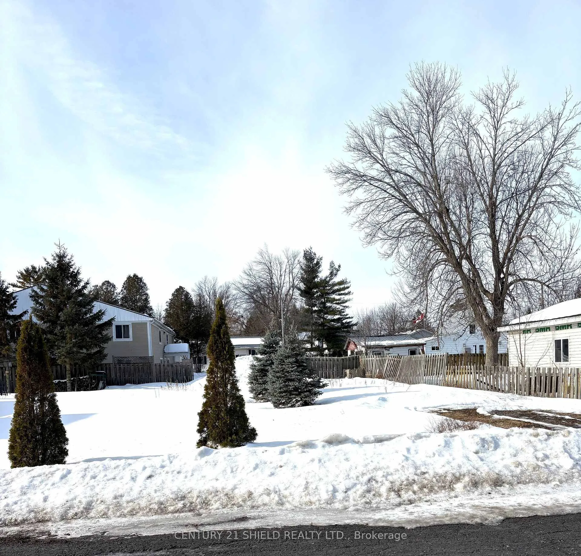 Photo 2 of 36 Broad Street, South Glengarry, Lancaster — HOMEH