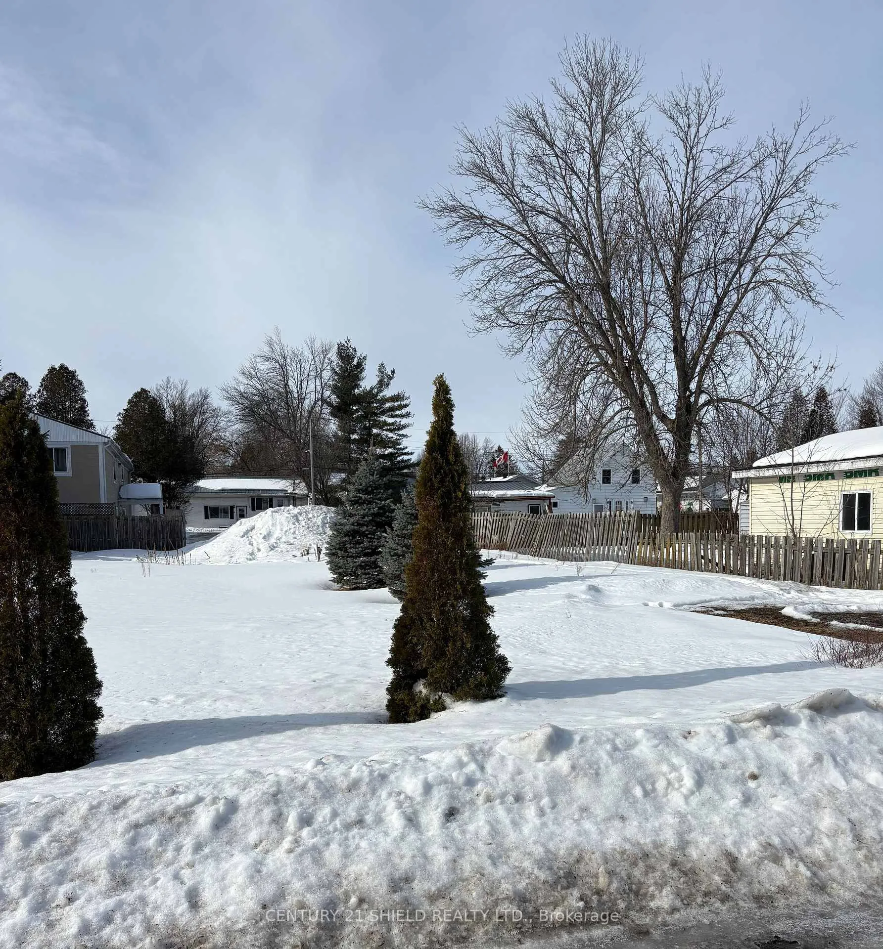 Photo 3 of 36 Broad Street, South Glengarry, Lancaster — HOMEH