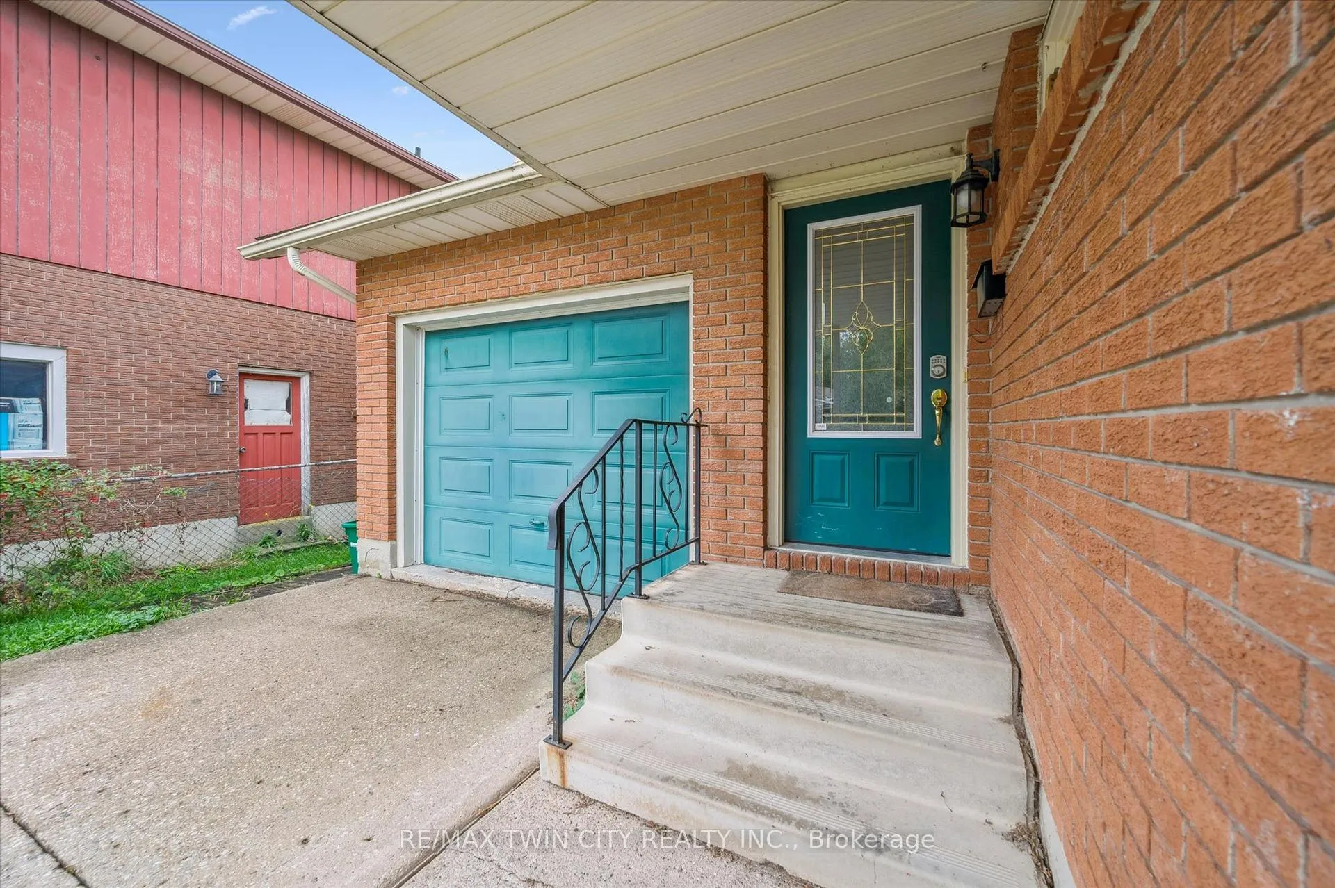 Photo 5 of 635 Raglan Street, Minto — HOMEH