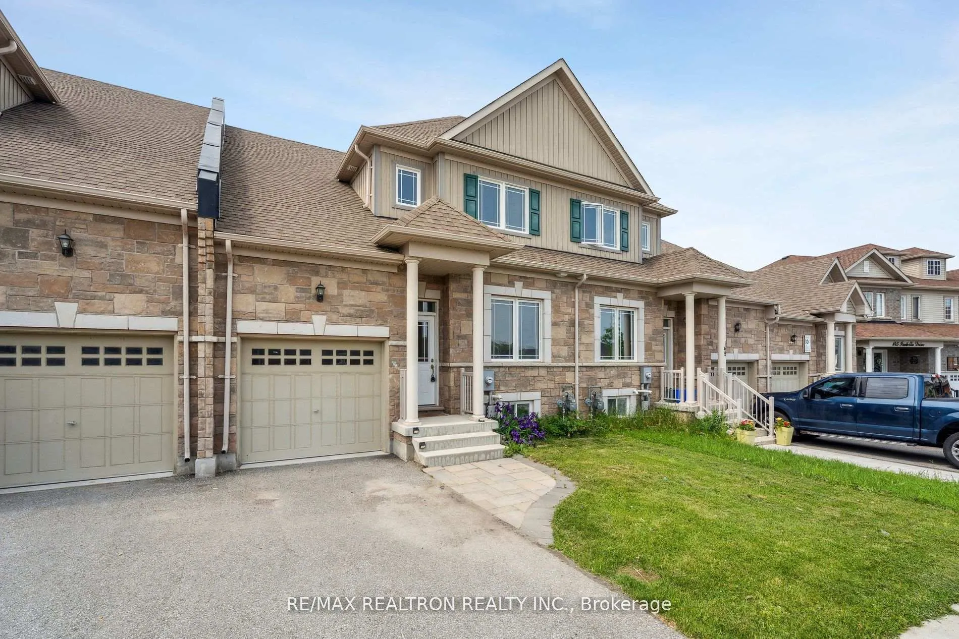 Photo 1 of 151 Isabella Drive, Orillia — HOMEH