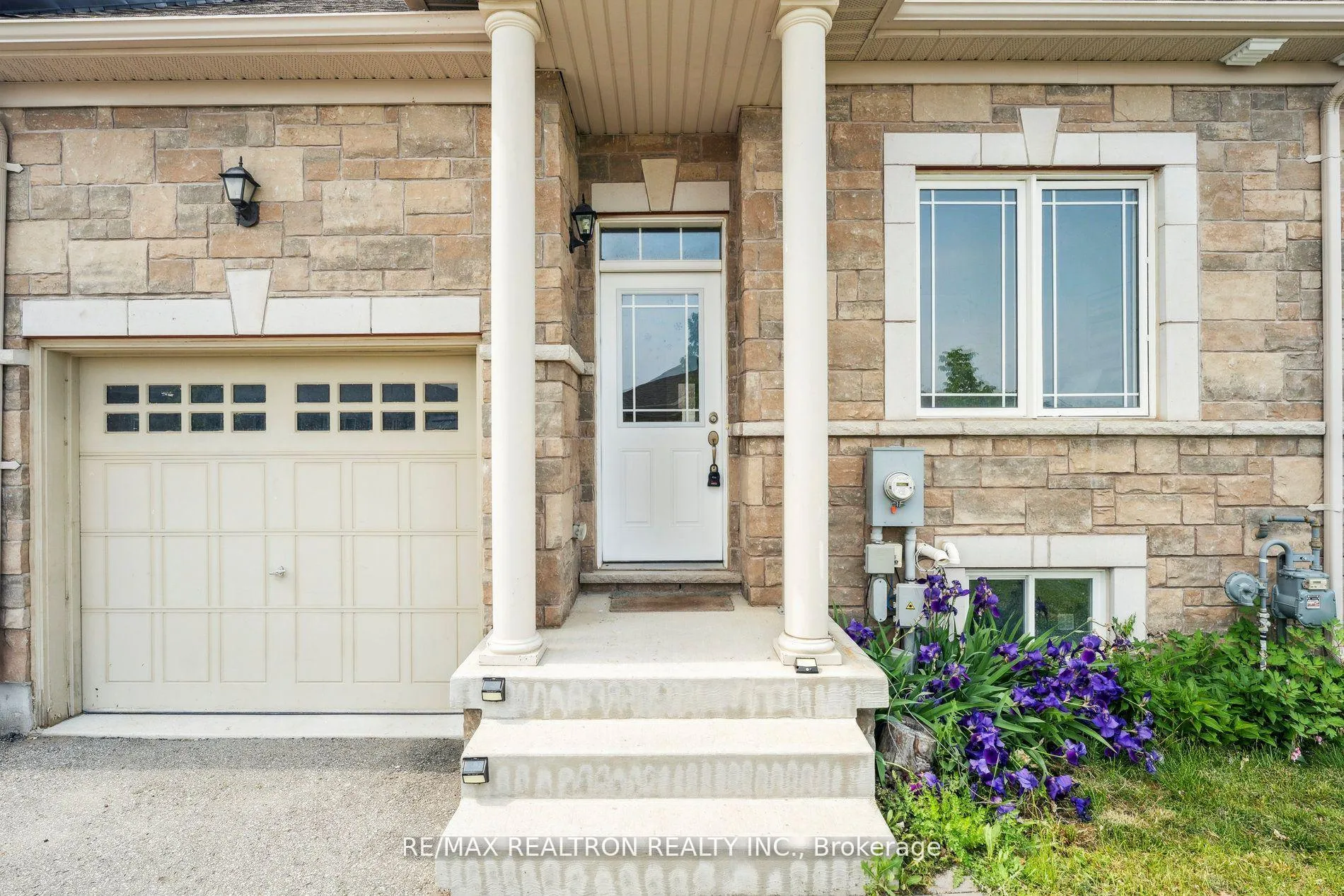 Photo 5 of 151 Isabella Drive, Orillia — HOMEH