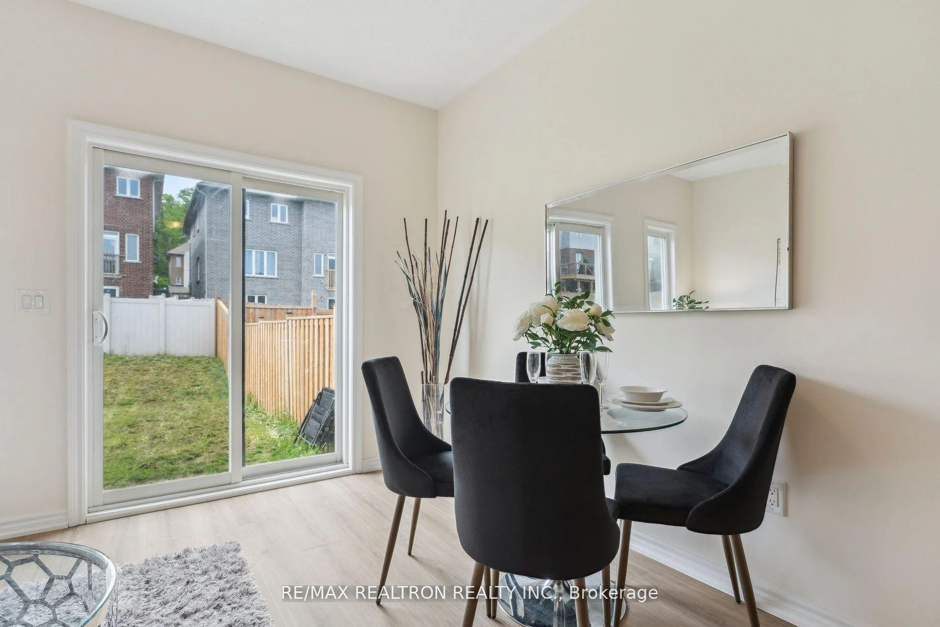 Photo 8 of 151 Isabella Drive, Orillia — HOMEH