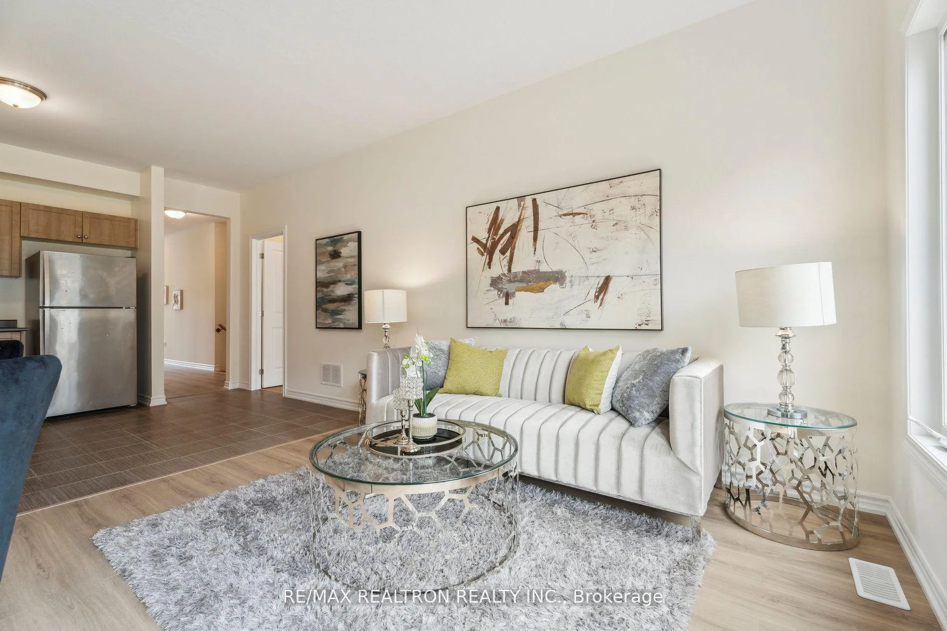 Photo 9 of 151 Isabella Drive, Orillia — HOMEH