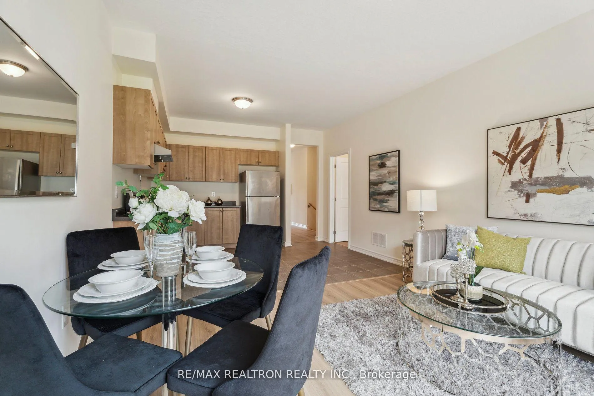 Photo 15 of 151 Isabella Drive, Orillia — HOMEH
