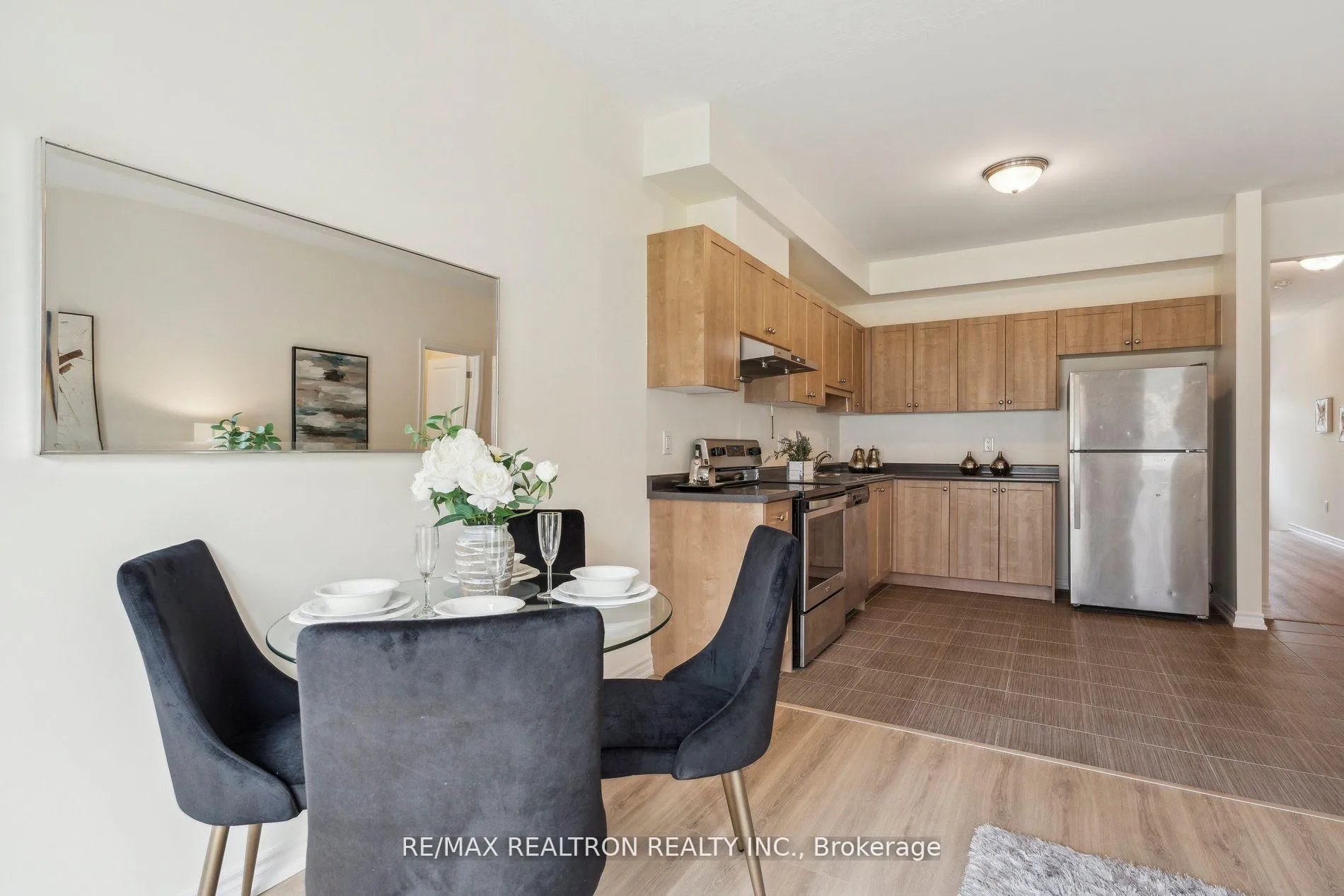 Photo 19 of 151 Isabella Drive, Orillia — HOMEH