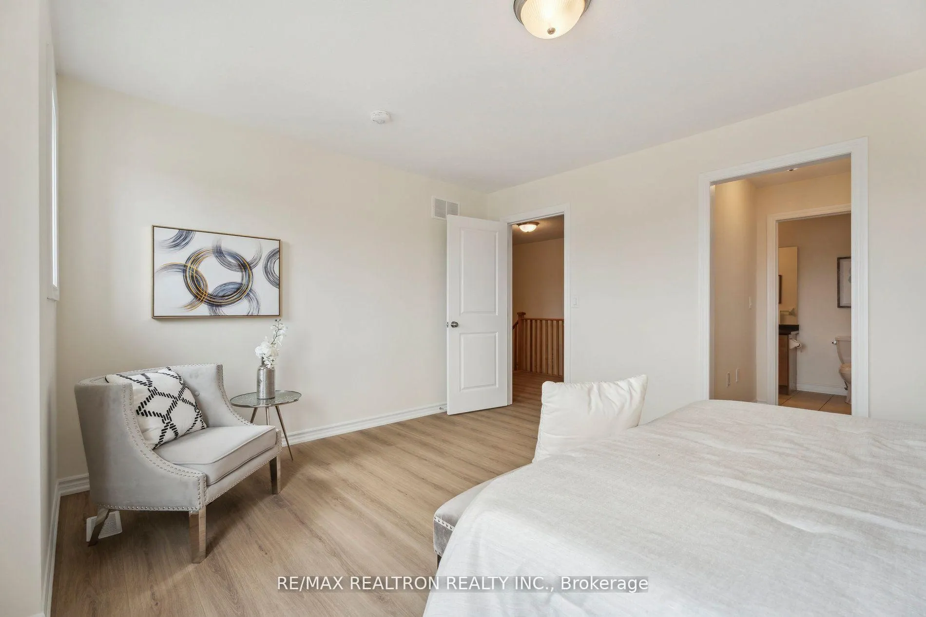 Photo 26 of 151 Isabella Drive, Orillia — HOMEH