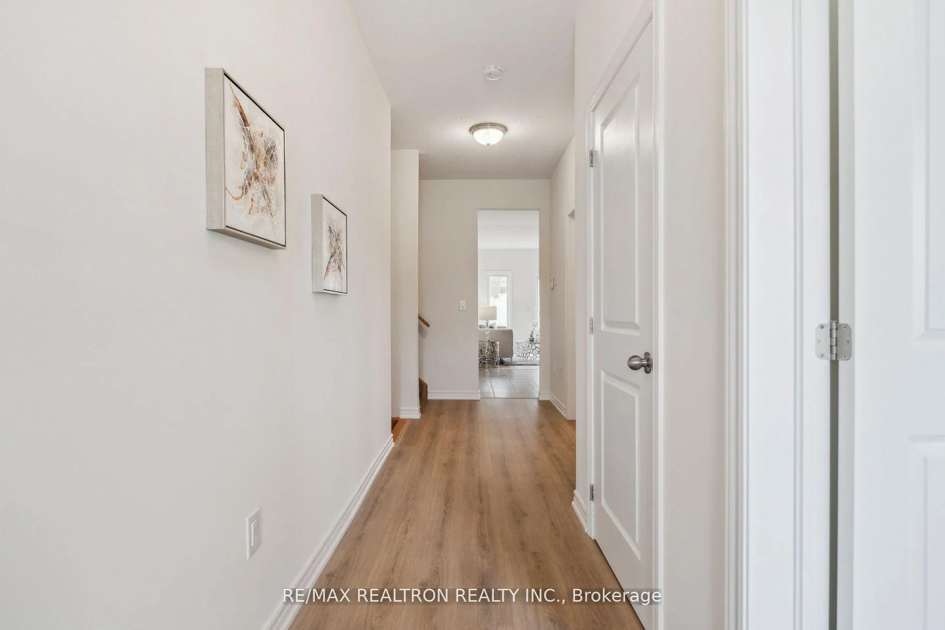 Photo 32 of 151 Isabella Drive, Orillia — HOMEH