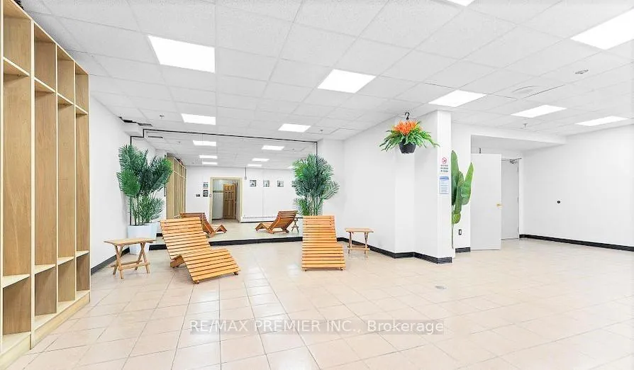 Photo 6 of Unit 1004, 4 Lisa Street, Brampton, Queen Street Corridor — HOMEH