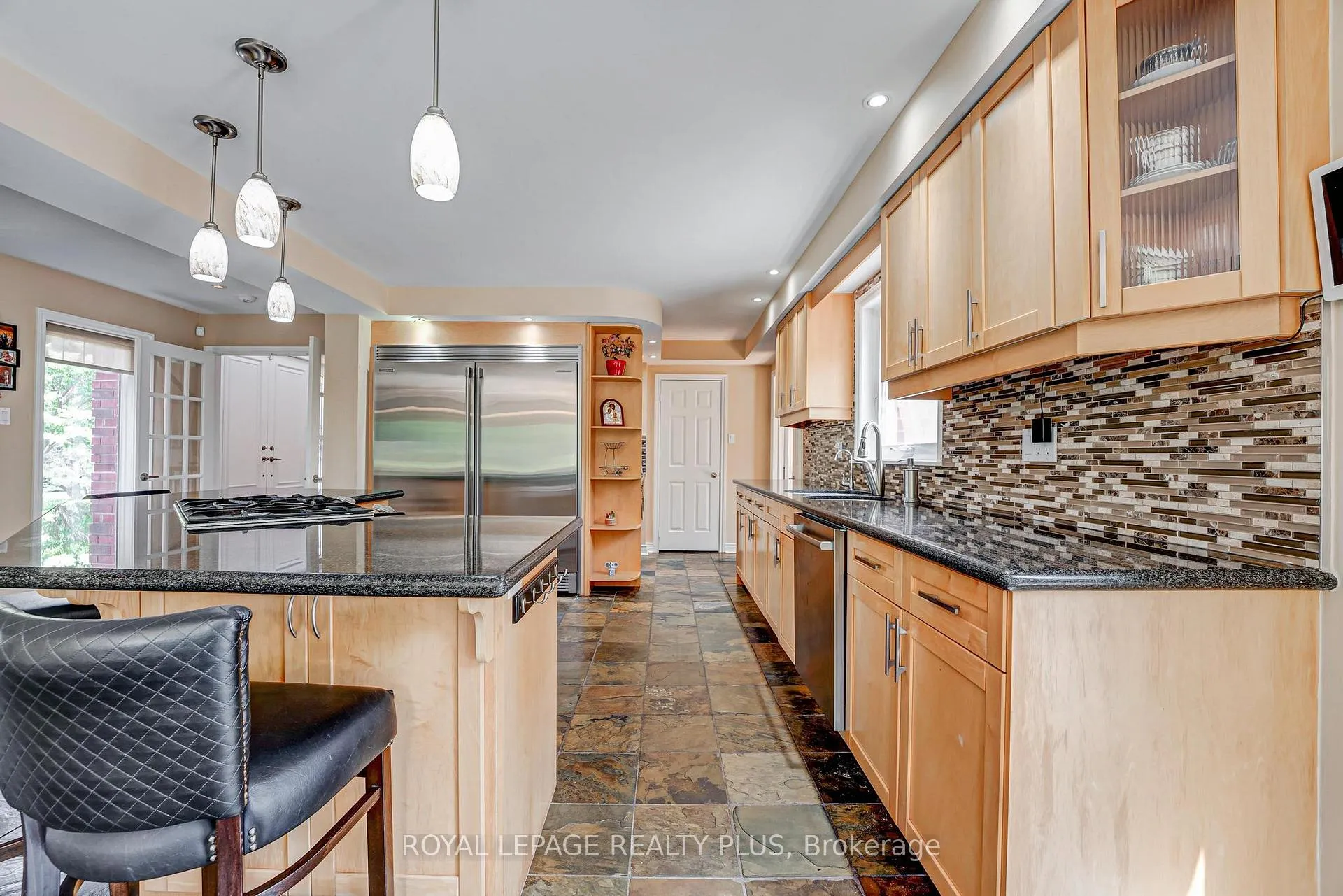 Photo 9 of 5 Coates Hill Court, Caledon, Palgrave — HOMEH