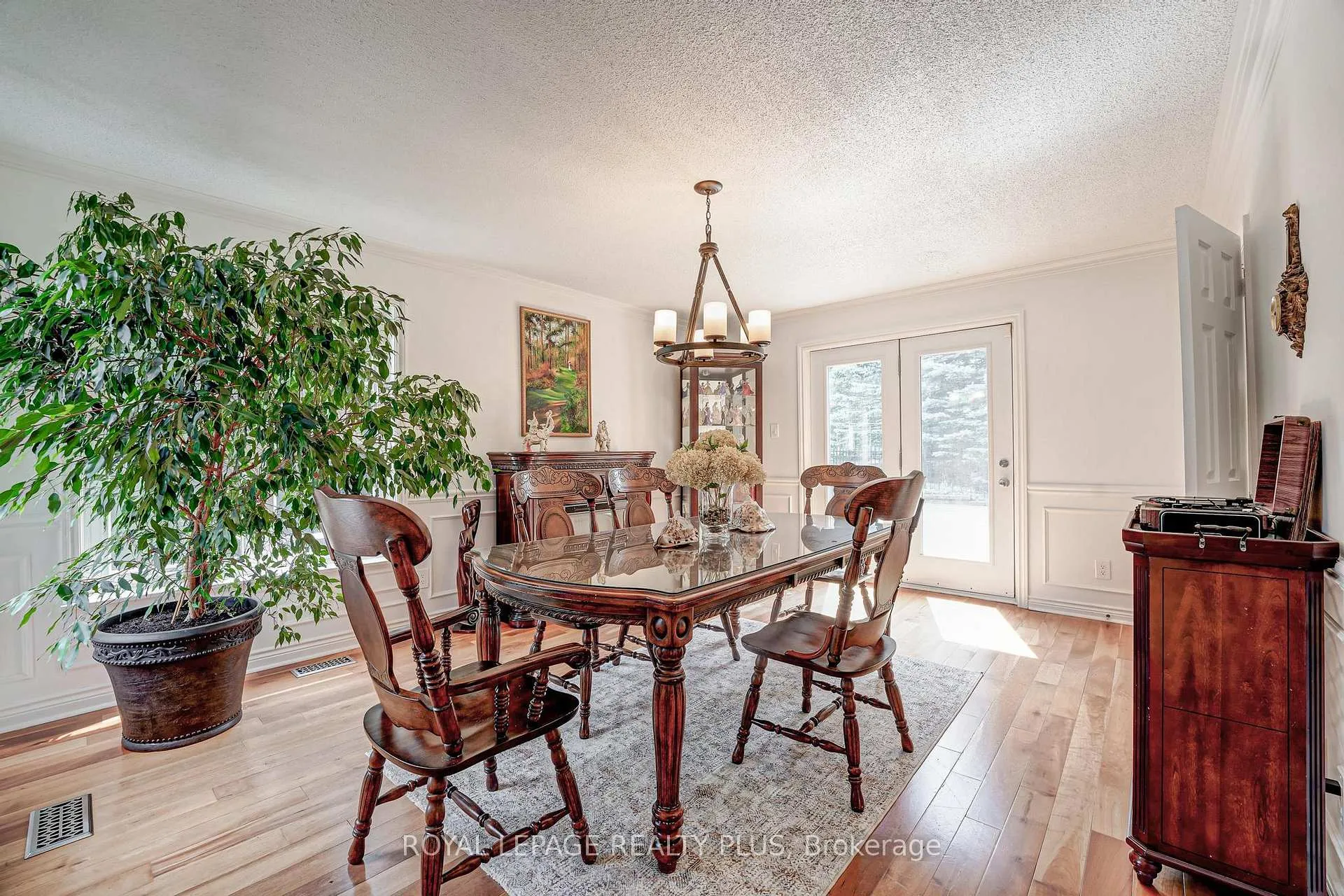 Photo 15 of 5 Coates Hill Court, Caledon, Palgrave — HOMEH