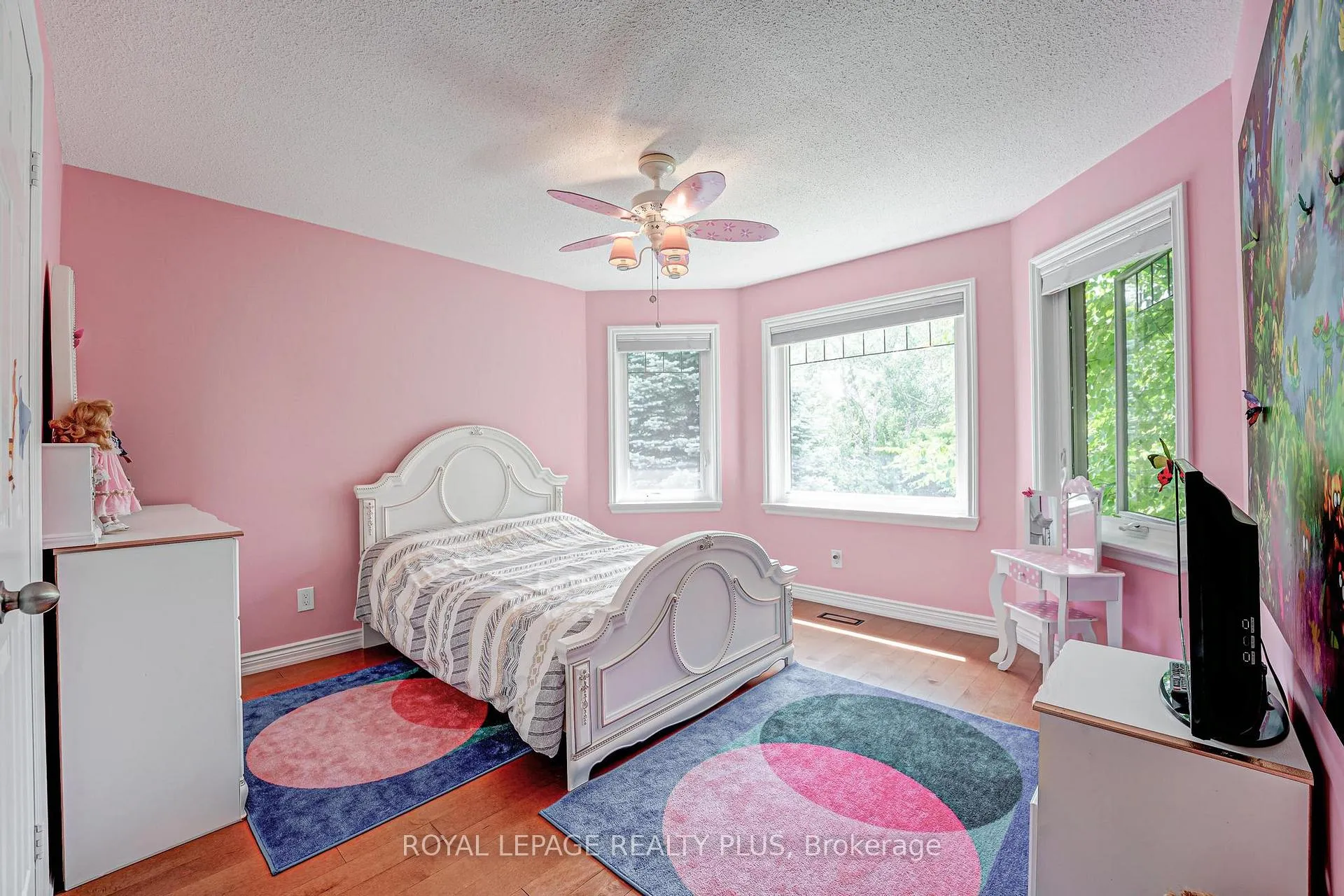 Photo 17 of 5 Coates Hill Court, Caledon, Palgrave — HOMEH