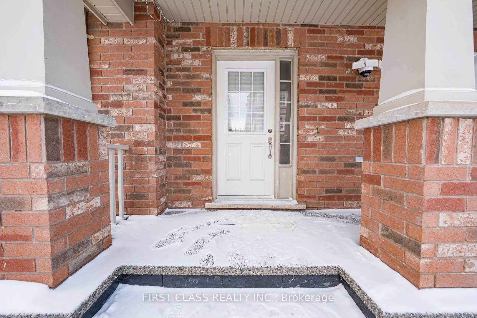 Photo 4 of 238 Whetham Heights, Milton, Harrison — HOMEH