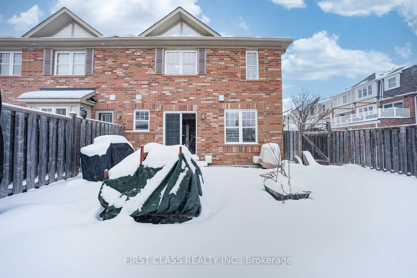 Photo 10 of 238 Whetham Heights, Milton, Harrison — HOMEH