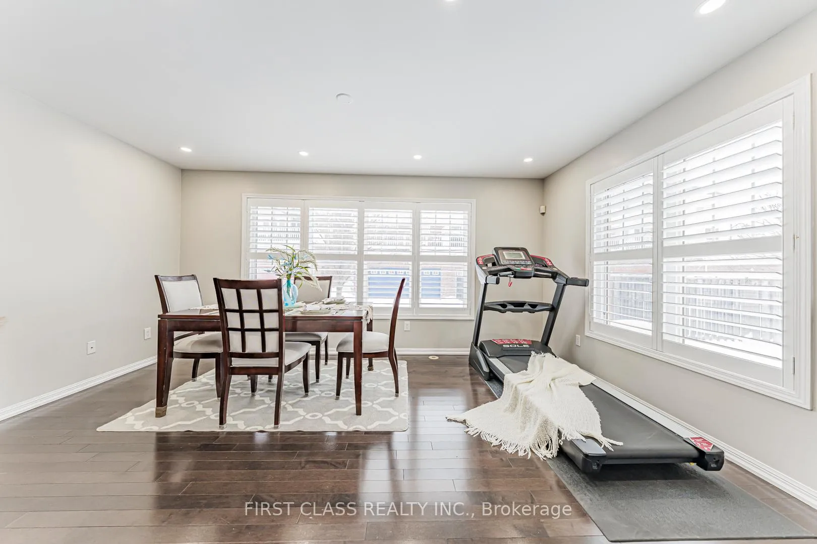 Photo 26 of 238 Whetham Heights, Milton, Harrison — HOMEH