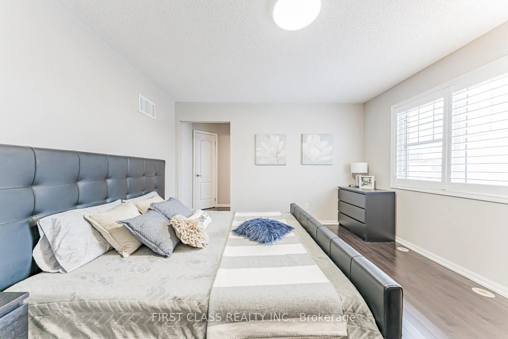Photo 29 of 238 Whetham Heights, Milton, Harrison — HOMEH