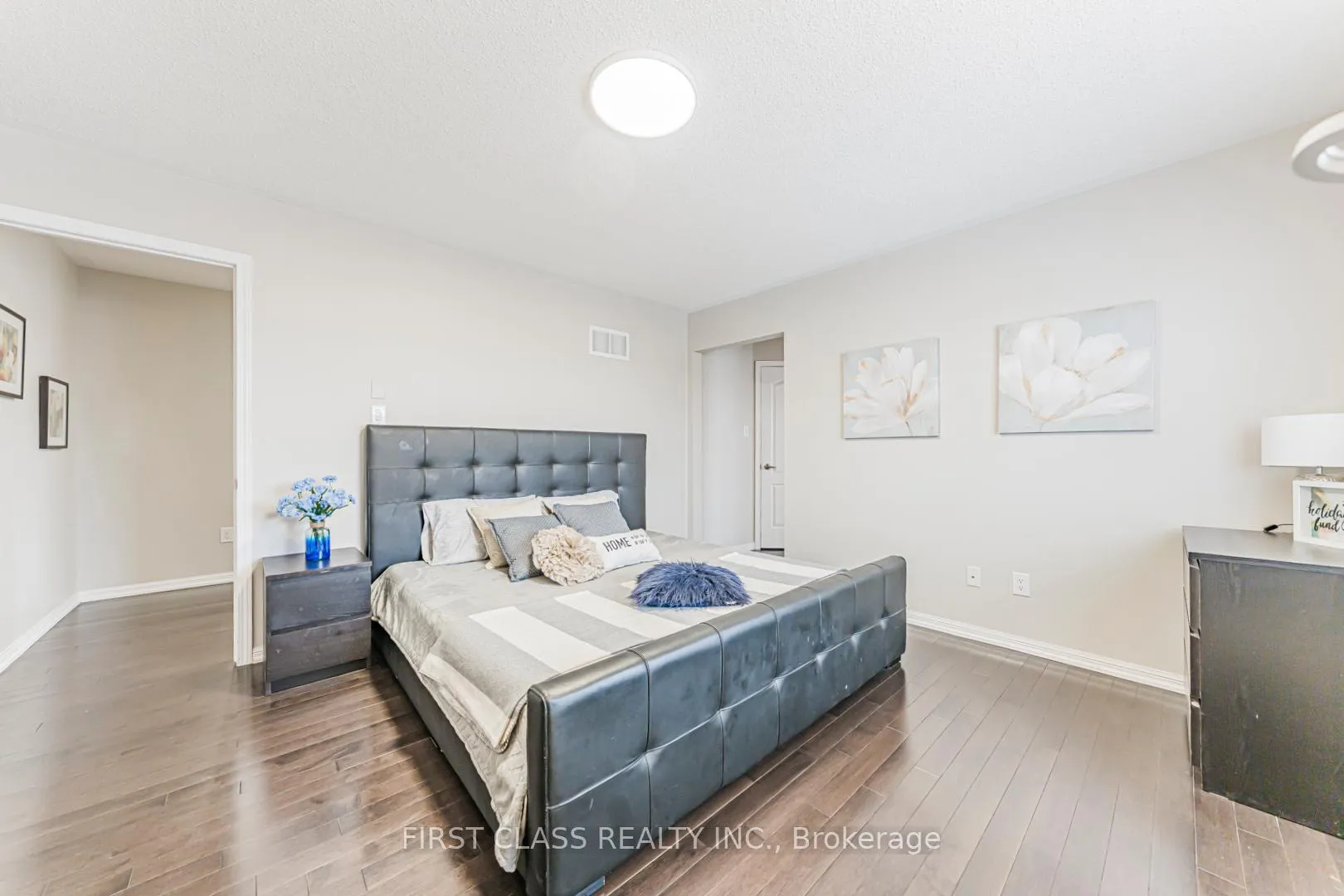 Photo 30 of 238 Whetham Heights, Milton, Harrison — HOMEH